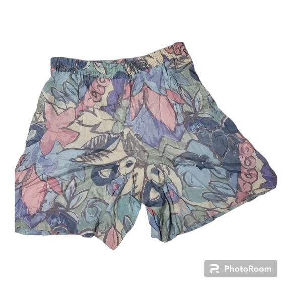 VINTAGE 80's flowy shorts - Picture 2 of 6